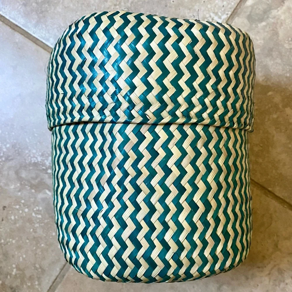 🆕 Handmade Lidded Palm Leaf Basket
